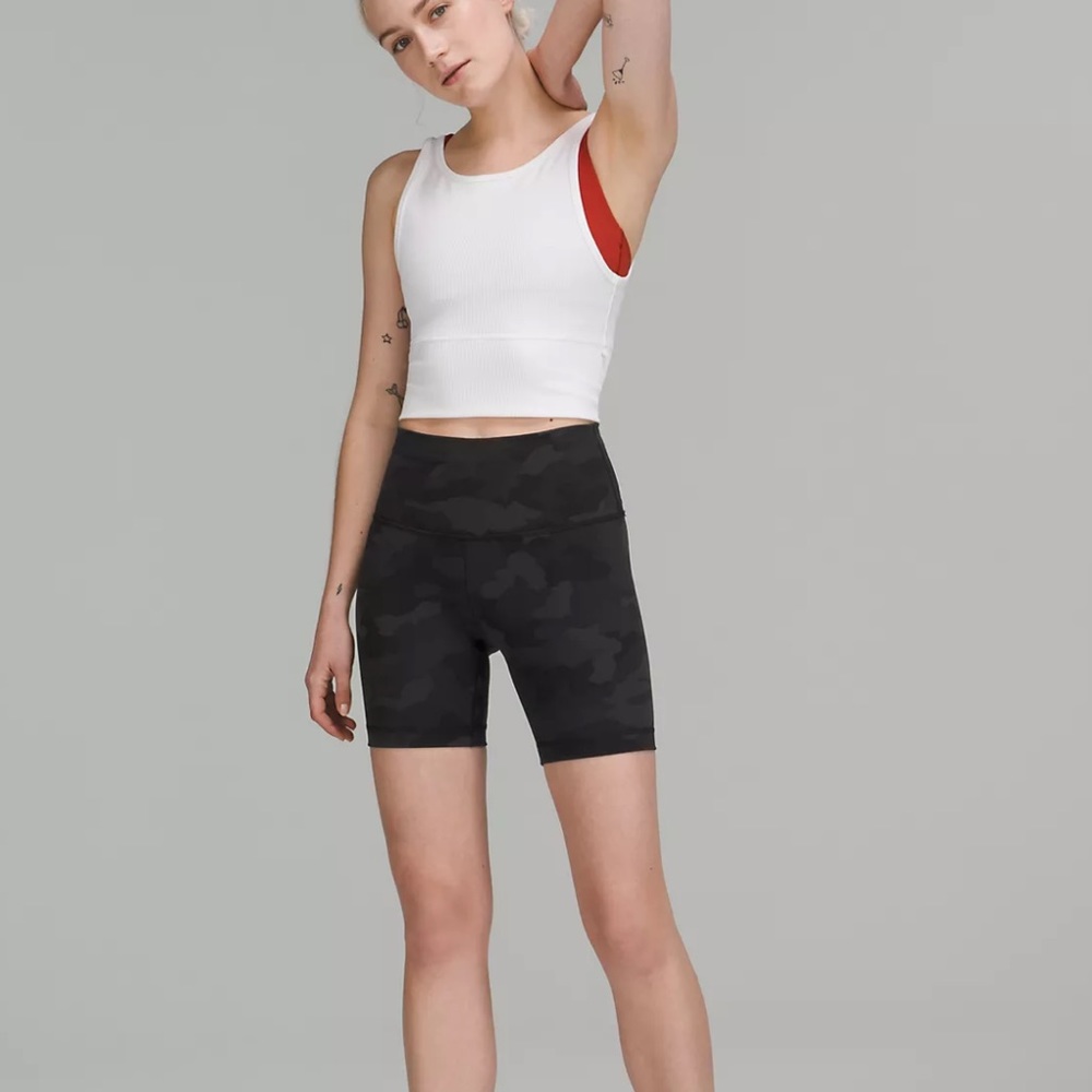 Lululemon Wunder train HR short 6”L